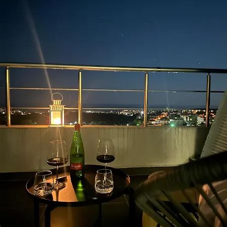 Διαμέρισμα Rooftopwohnung Ueber Den Daechern Von Vinitsa Mit Meerblick *