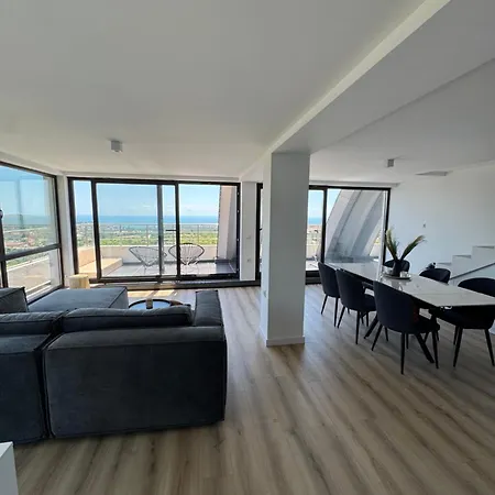 Διαμέρισμα Rooftopwohnung Ueber Den Daechern Von Vinitsa Mit Meerblick